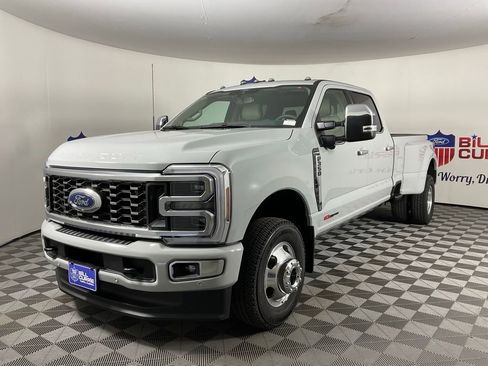 New 2026 Ford F350 Platinum w/ Platinum Plus Package AWD/4WD image 7