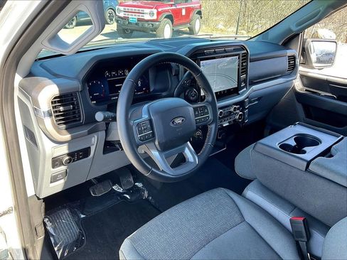 Used 2024 Ford F150 XLT w/ Tow/Haul Package AWD/4WD image 8
