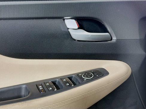 Used 2020 Hyundai Santa Fe SEL FWD image 19