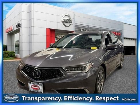 Used 2020 Acura TLX w/ Technology Package FWD image 4