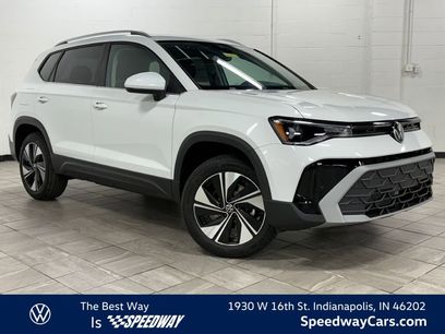 New 2025 Volkswagen Taos SE