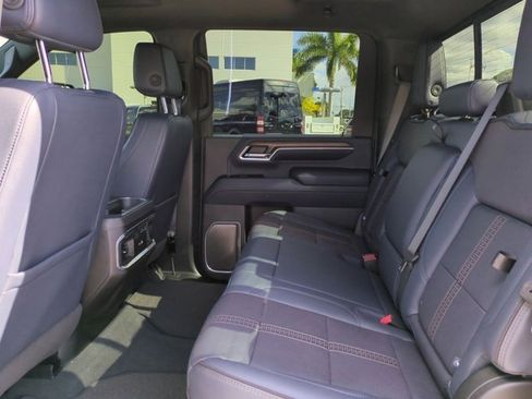 Used 2025 Chevrolet Silverado 3500 High Country w/ Technology Package image 14