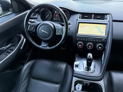 Used 2018 Jaguar E-PACE S image 23