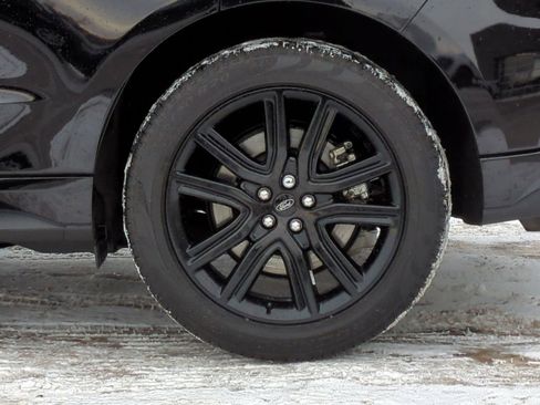 Used 2024 Ford Edge ST-Line image 17