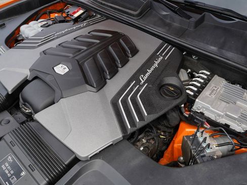 Used 2022 Lamborghini Urus AWD/4WD image 73