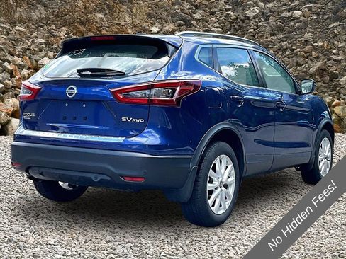 Used 2021 Nissan Rogue Sport SV AWD/4WD image 2
