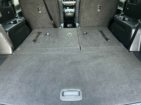 Used 2022 Kia Telluride SX w/ SX Prestige Package image 19