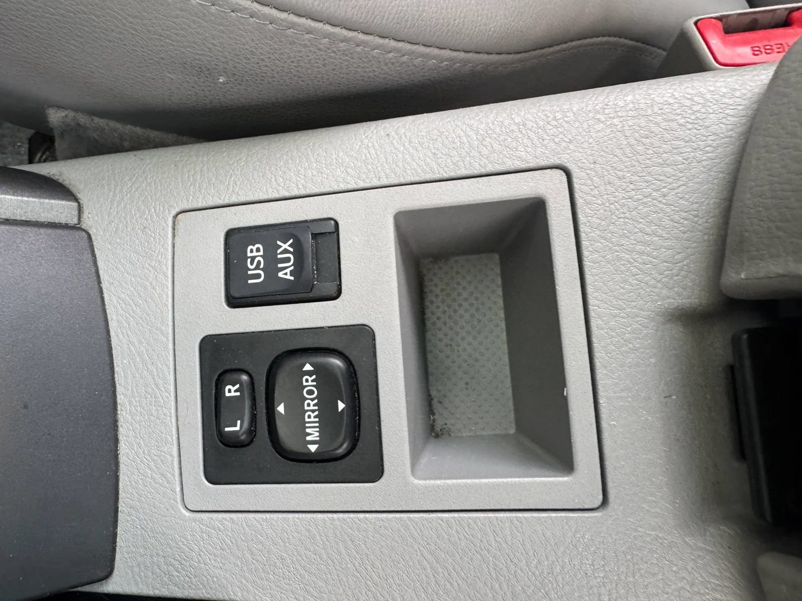 Used 2012 Toyota RAV4 Limited w/ Premium Plus Value Pkg AWD/4WD image 34