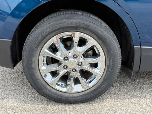 Used 2020 Chevrolet Equinox LT FWD image 11