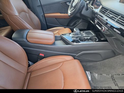 Used 2018 Audi Q7 3.0T Prestige w/ Prestige Package image 32