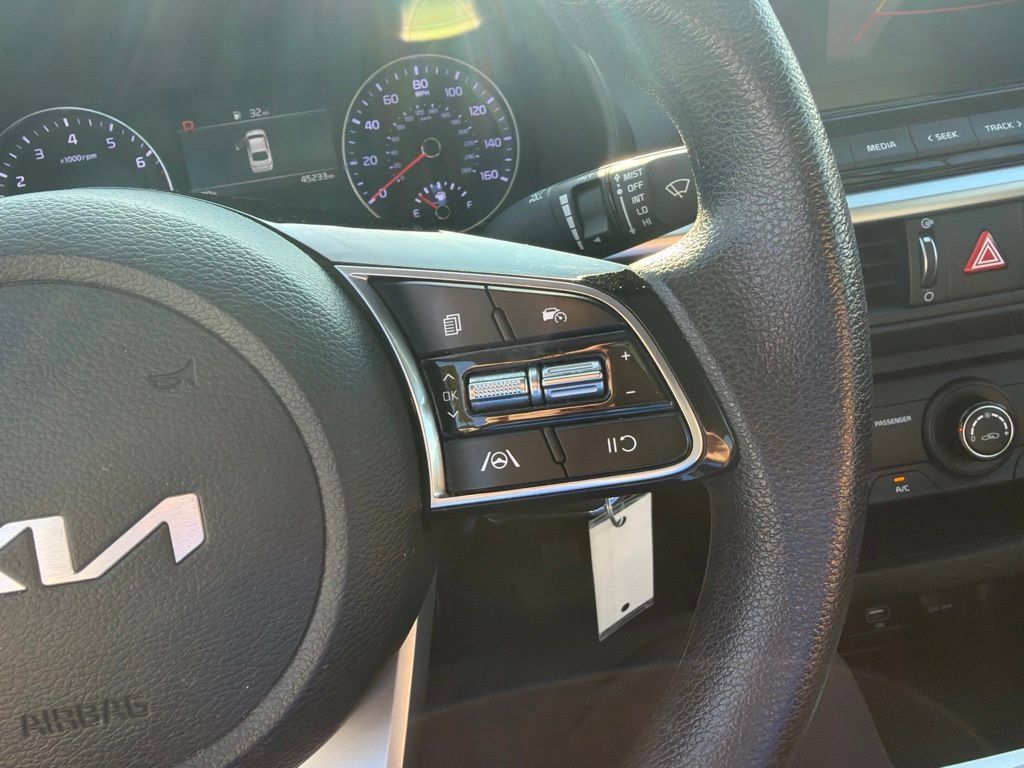 Certified 2023 Kia Forte LXS w/ LXS Technology Package FWD image 20