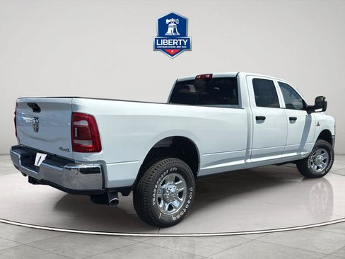 Certified 2024 RAM 2500 Tradesman w/ Chrome Appearance Group AWD/4WD image 11