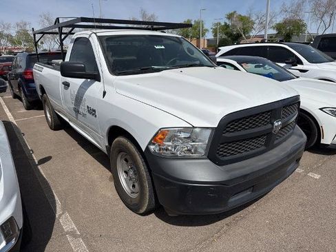 Used 2018 RAM 1500 Express RWD image 2