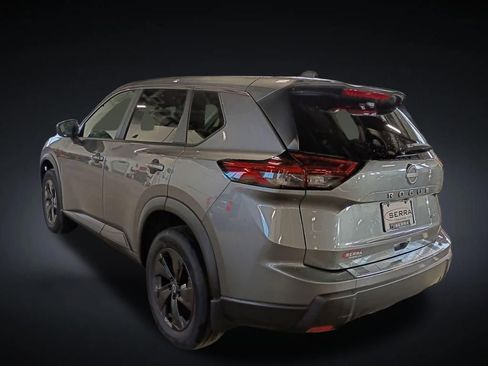 New 2026 Nissan Rogue SV w/ Cold Weather Package AWD/4WD image 3