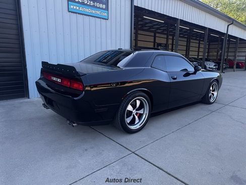 Used 2012 Dodge Challenger SRT8 image 18