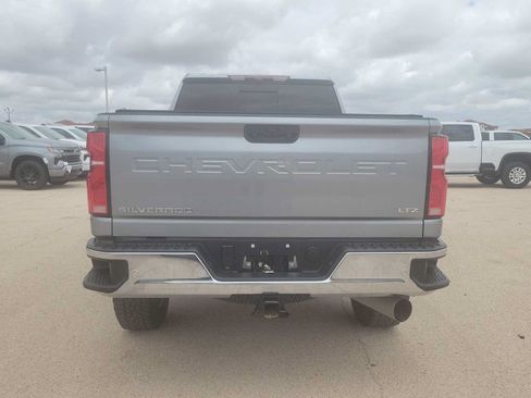 Used 2025 Chevrolet Silverado 2500 LTZ w/ LTZ Convenience Package AWD/4WD image 7