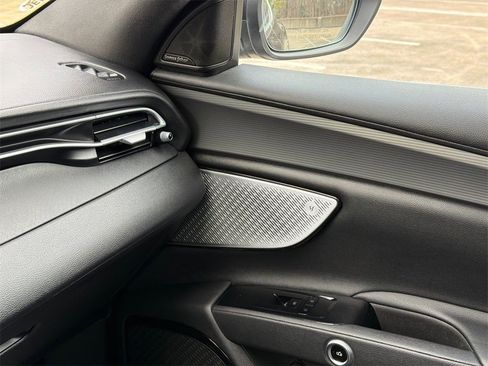 Used 2024 Maserati Grecale GT image 35