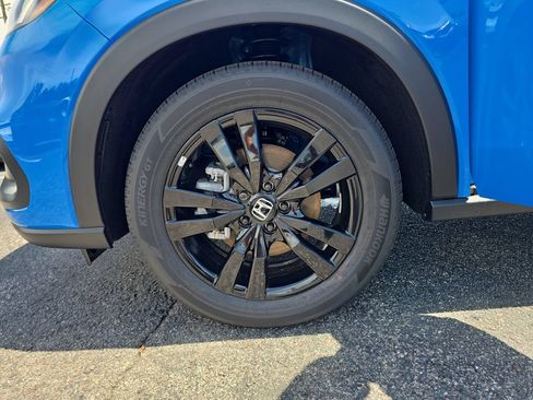 New 2027 Honda HR-V Sport image 9