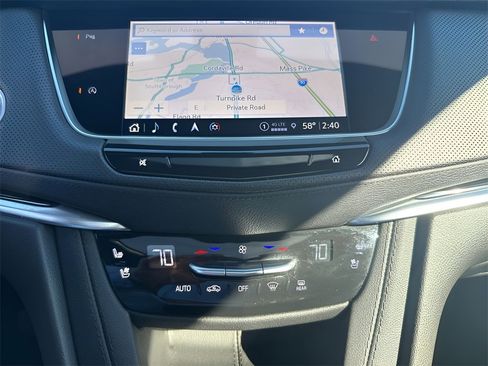 Certified 2025 Cadillac XT5 Premium Luxury image 27