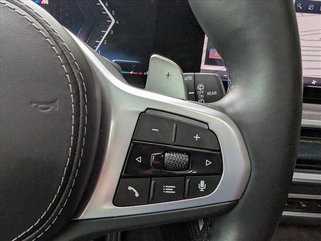 Used 2025 BMW X5 xDrive40i w/ M Sport Package AWD/4WD image 37