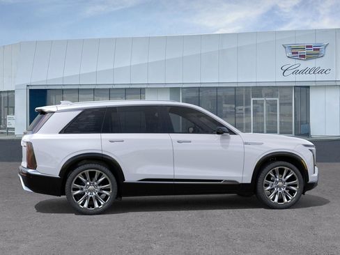 New 2026 Cadillac Vistiq Premium Luxury w/ LPO, Floor Liner Package image 5