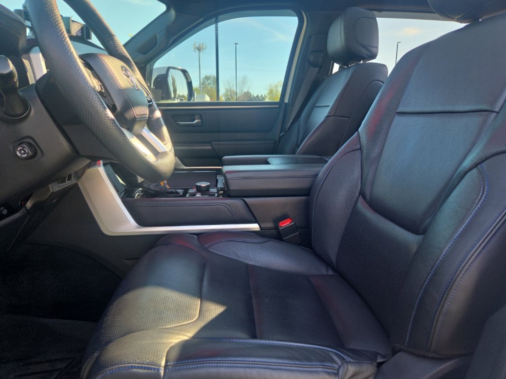 Used 2022 Toyota Tundra Platinum w/ Advanced Package AWD/4WD image 19