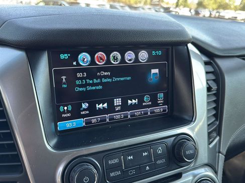 Used 2018 Chevrolet Tahoe LT AWD/4WD image 35