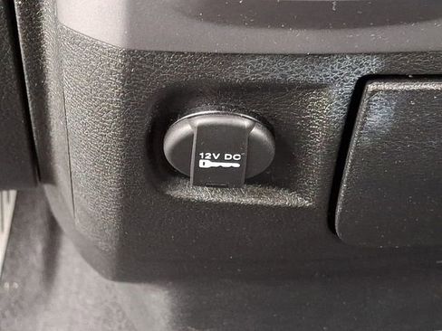 Used 2022 RAM 1500 Warlock AWD/4WD image 27