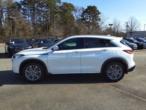 Used 2024 INFINITI QX50 Luxe AWD/4WD image 18