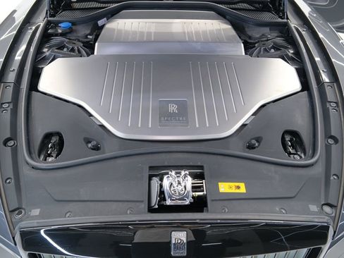 Used 2024 Rolls-Royce Spectre w/ Spectre Launch Package AWD/4WD image 35