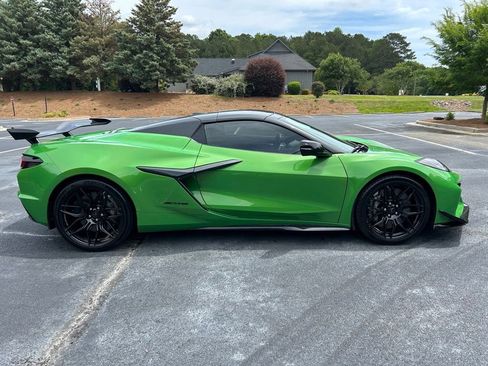 Used 2026 Chevrolet Corvette Z06 w/ Z07 Performance Package RWD image 26