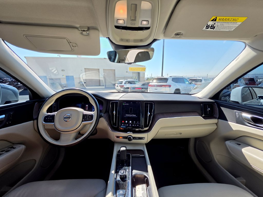 Used 2022 Volvo XC60 T8 Inscription Expression AWD/4WD image 16
