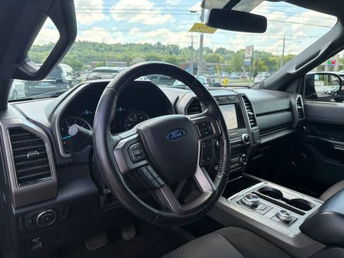 Used 2019 Ford Expedition Max XLT AWD/4WD image 17