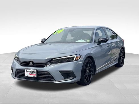 Used 2024 Honda Civic Sport image 2