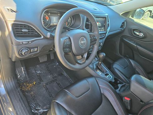 Used 2022 Jeep Cherokee Trailhawk w/ Trailer Tow Group image 23