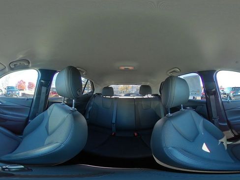 Used 2025 Buick Encore GX Preferred image 40