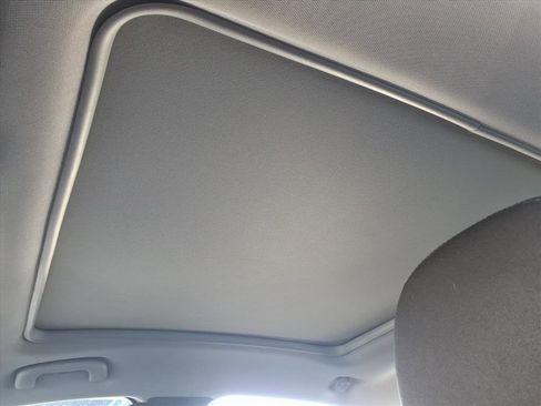 Used 2024 Chevrolet Malibu LT image 24