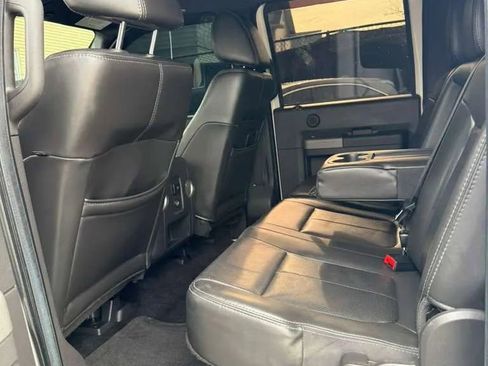 Used 2011 Ford F350 Lariat w/ Lariat Interior Pkg image 8