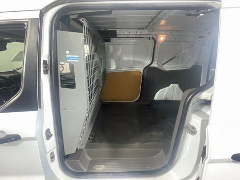 Used 2019 Ford Transit Connect XL image 4