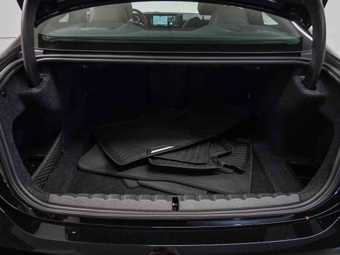 Used 2025 BMW 430i Coupe w/ Convenience Package image 28