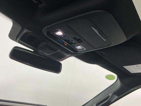 Used 2025 Ford F150 Lariat w/ Equipment Group 502A High image 24