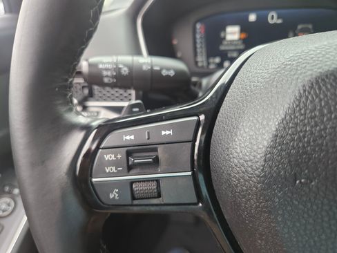 Certified 2024 Honda Civic Touring image 24