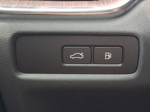 Used 2024 Volvo S60 T8 Plus w/ Climate Package AWD/4WD image 26