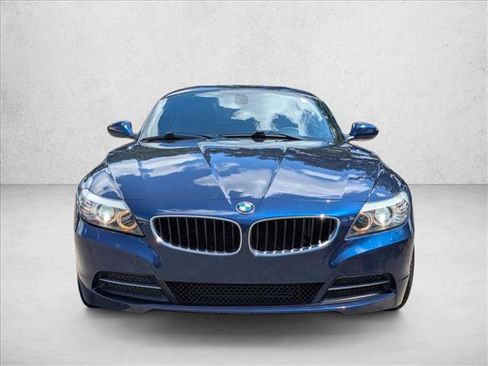 Used 2013 BMW Z4 sDrive28i RWD image 2