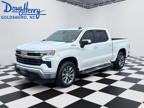 Used 2026 Chevrolet Silverado 1500 LT w/ Z71 Off-Road Package AWD/4WD image 1