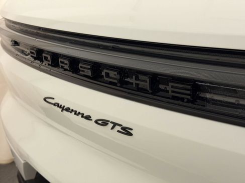 New 2026 Porsche Cayenne GTS image 25