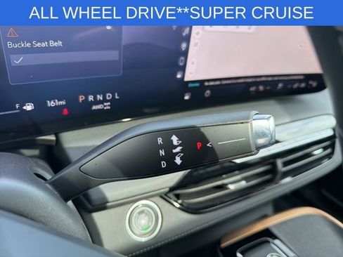 Used 2025 Buick Enclave Avenir w/ Super Cruise Package image 34