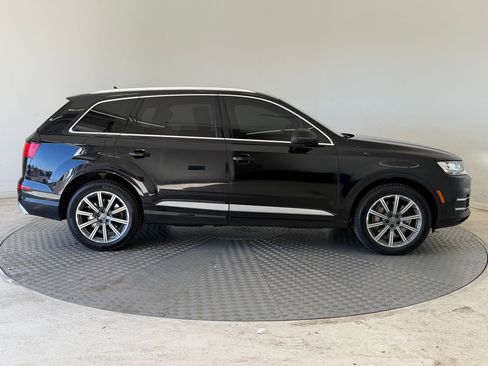 Used 2019 Audi Q7 3.0T Prestige w/ Prestige Package image 23