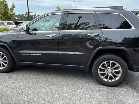 Used 2015 Jeep Grand Cherokee Limited w/ Luxury Group II AWD/4WD image 11