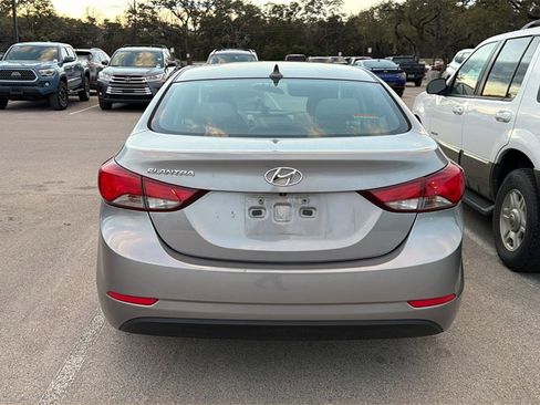 Used 2014 Hyundai Elantra SE w/ Option Group 02 image 6